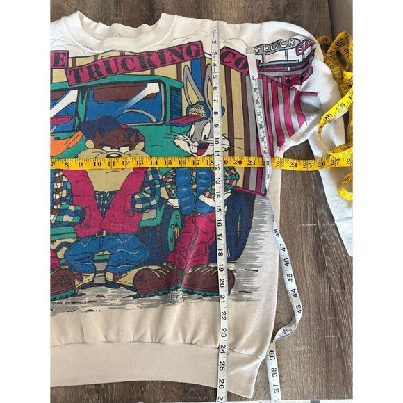 tultex 90s looney tunes all over print graphic crewneck pullover sweater - Picture 8 of 10